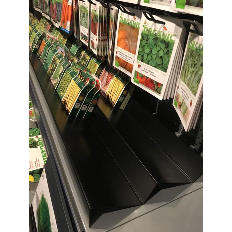 Metal tray for displaying seed boxes 100cm