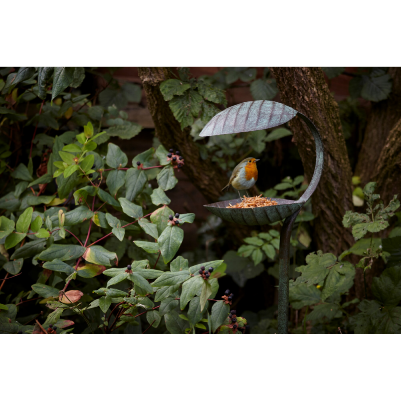 Secret Garden Leaf Bird feeder